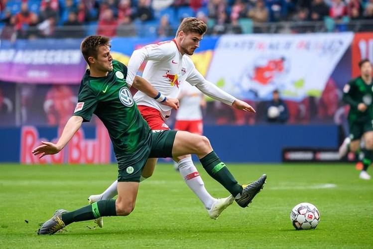 关于沃尔夫斯堡队赢得胜利，锁定积分榜前列的信息